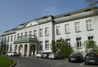 Egykori igazgatósági épület, jelenleg az E.ON tulajdona 2017